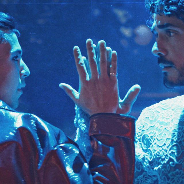 Juliana Velásquez, Marcos Mares – En El&nbsp;320