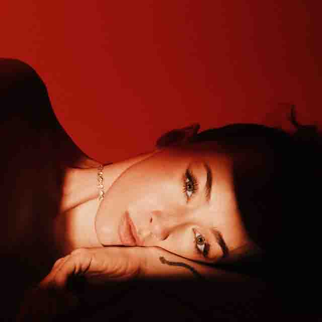 Ayiiti – Volver x Más