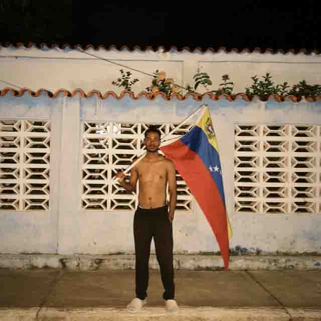 Akapellah – La Plaga